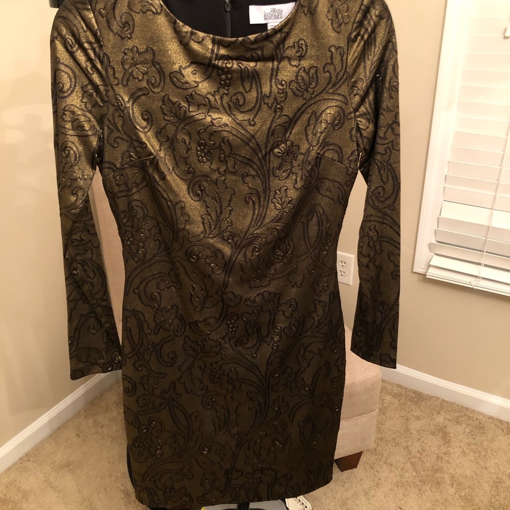 Badgley Mischka above the knee bodycon